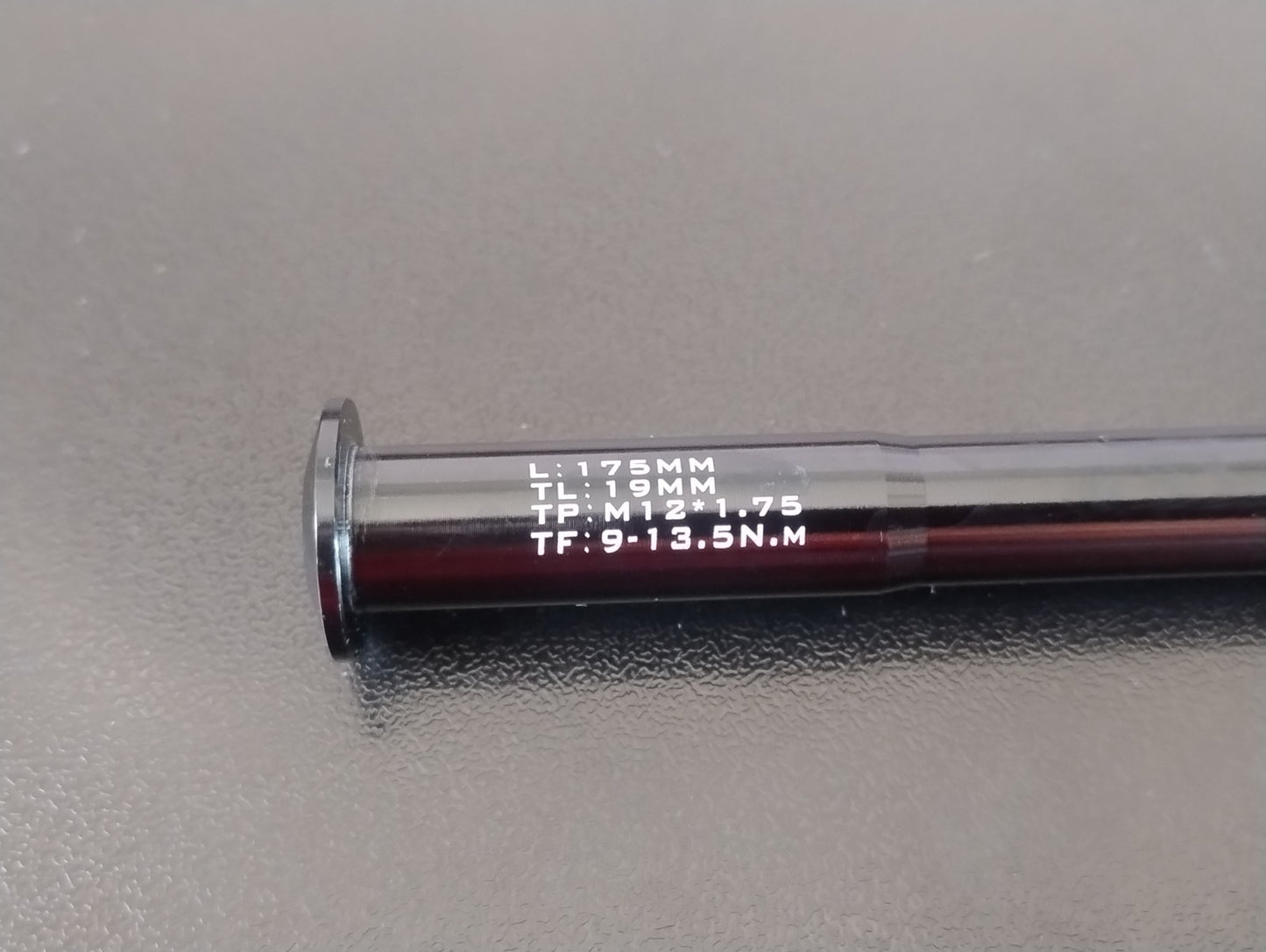175mm x 12mm x 1.75mm Pitch Rear Thru Axle
