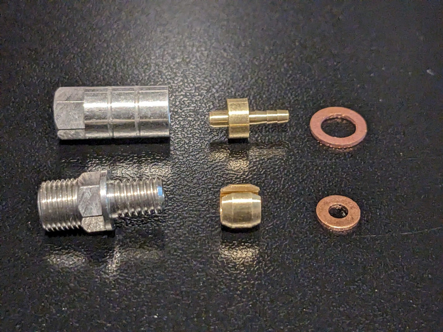 Hope Straight Connector - (For 5mm Black Hose)