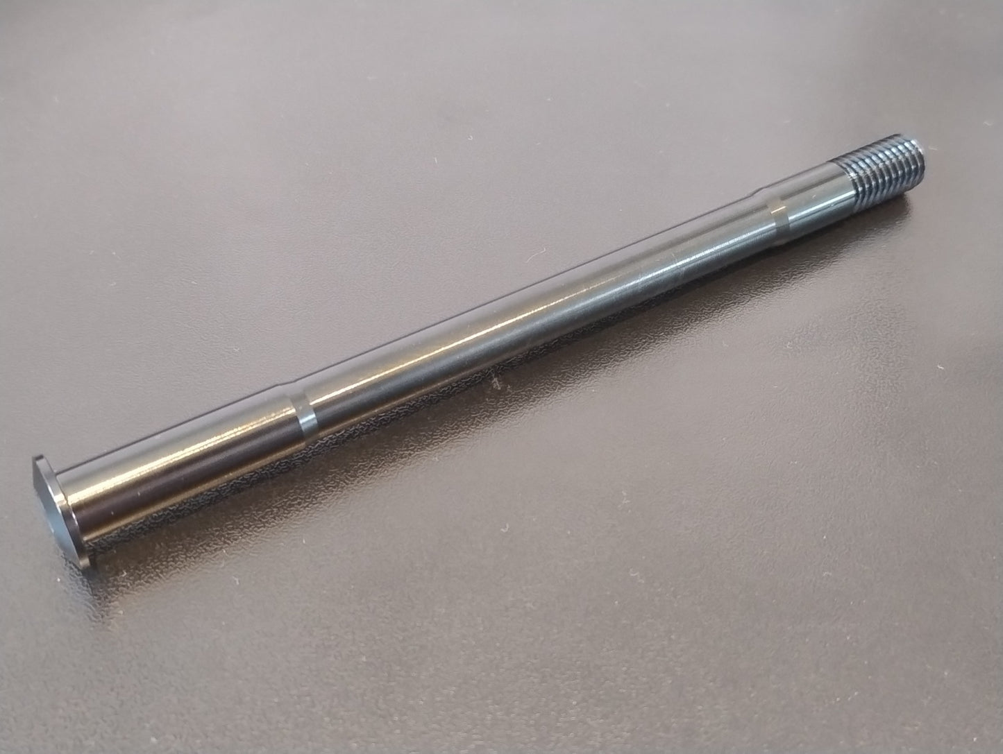 175mm x 12mm x 1.75mm Pitch Rear Thru Axle