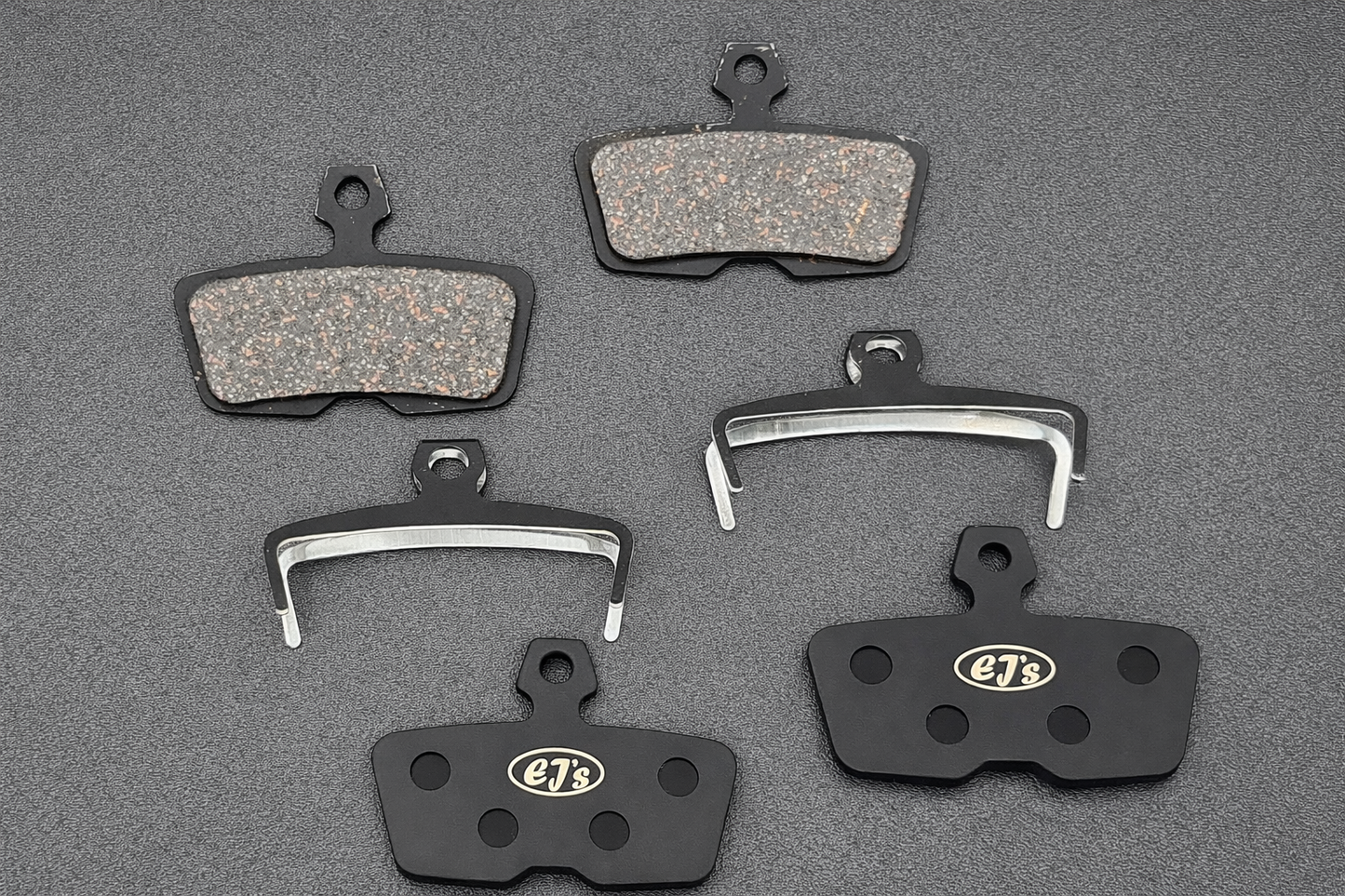 2 Pairs SRAM Code, DB8, G2 RE, Guide RE, Motive – Pro Semi-Metallic Disk Pads
