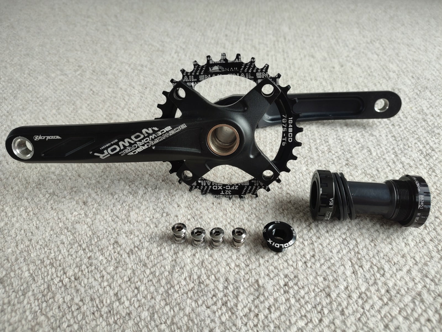 Raceworks 104BCD 32T MTB Bike Crankset & BB Narrow Wide Chainring 170mm
