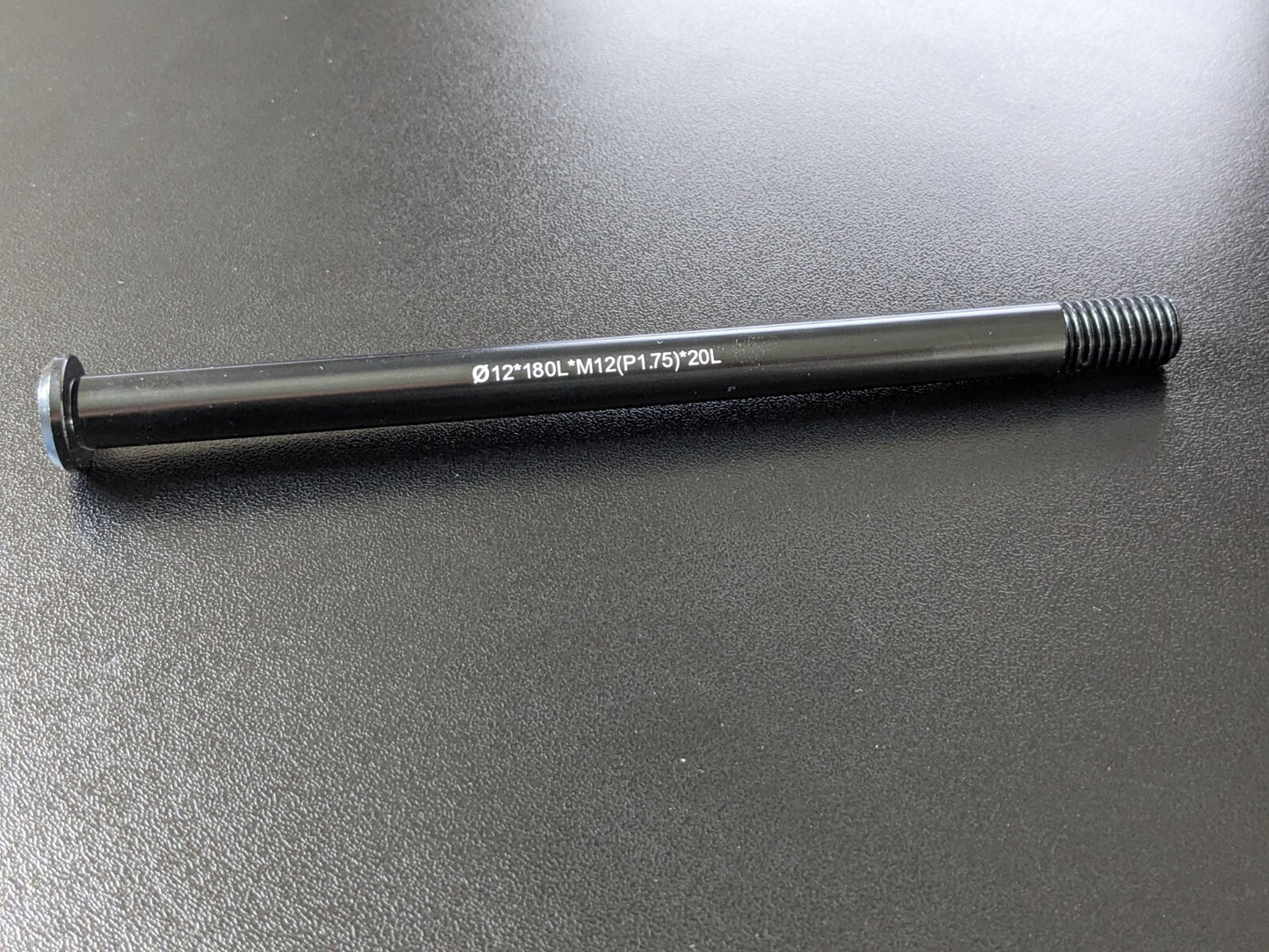 12 x 180 x 1.75 MTB Rear Thru Axle SRAM compatible